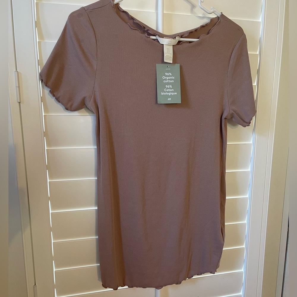 H&M Maternity Top (size L) NEW WITH TAGS